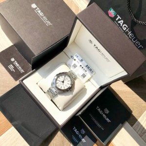新款硬货，Original Tagheuer,泰格豪雅F1系列机械表，专柜15500。 ~43Mm表径，蓝宝石镜面，超强夜光指针，原装机芯，支持拆机验货，硬汉风