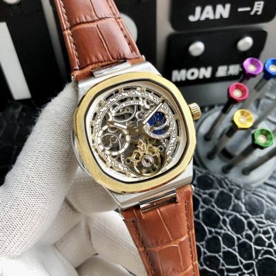 统一价： 品牌：百达翡丽----鹦鹉螺尊贵高端男表 ！奢华大气类型，精品顶级男士腕表，顶级镂空机械机芯 稳定 顶级316精钢 耐用 矿物质超强镜面玻璃 高清，耐