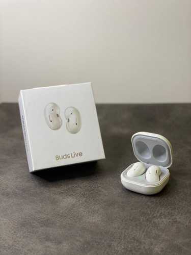 110 samsung三星 Galaxy Buds Live 蓝牙耳机 akg调教的12Mm扬声器 高音低音清澈悦耳 开放式主动降噪 沉浸式Live音效体验 超