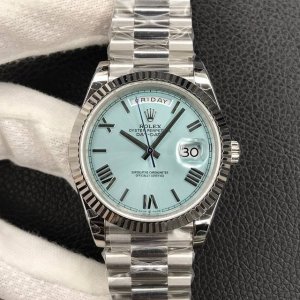 劳力星期日志型，冰蓝面 罗马刻度，41Mm，2836机芯，316精钢材质