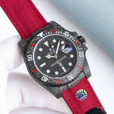 最新升级碳纤维Rolex劳力士百搭！ Submariner 潜航者Sub水鬼，完美呈现！ 1：升级更便捷-更百搭的魔术贴表带！通用大小手腕男士女士均适合佩戴！