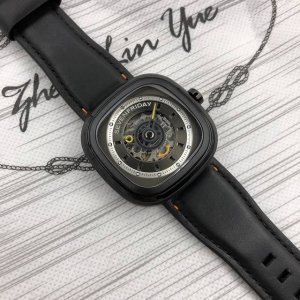 Sj出品 原单品质 Sevenfriday 七个星期五 Sevenfriday 支持每一份激情与热爱，T1 02 Blackt来袭，随时随地 全力挺你。手表机械