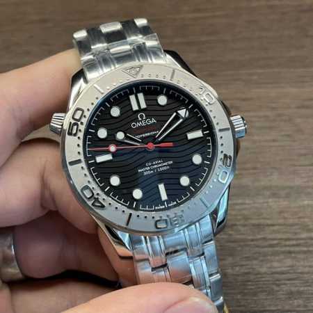 新品 2024Ss春夏新品pr*Da 男士印花圆领字母logo标识字母短袖t恤 常规设计裁剪,兼具个性时尚范儿,与生俱来的不平凡.单穿内搭皆适宜客供honegg - 点击图像关闭
