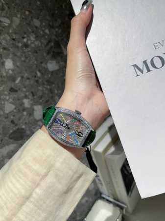 Franck Muller 法兰克穆勒 FM 法穆兰 酒桶形女士石英腕表 CNC加工抛光表壳 经典之作！满天星字面和彩色款彩色字面 上手效果真的拒绝不了，一整个 - 点击图像关闭
