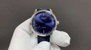 白壳 金壳 Tw Factory 匠心独具.格拉苏蒂60年代复古男士腕表 简单大气三针经典款式永远不会过时 表镜 ：由整块蓝宝石玻璃打磨而成的弧形锅盖镜面。 佩
