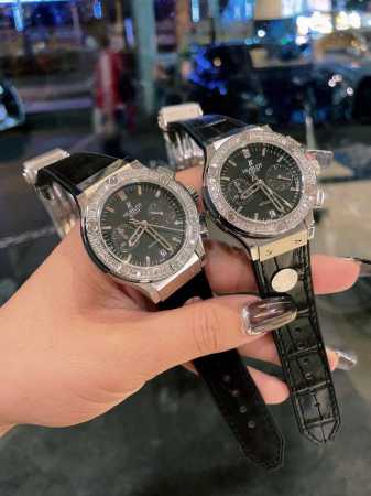 Hublot恒宝-宇舶38Mm计时女表，就是要颠覆一切规则！宇舶勇敢表达爱意的时刻！Hublot 为您准备好了爱的表白礼物！为您爱的人献上一份满满的爱意与惊喜！ - 点击图像关闭