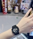 酷Girl必备！卡西欧 Ga-110Gb-1 超燃搭配 今天给大家分享超棒的组合。 配饰：卡西欧经典黑金手表 Ga-110Gb-1 那颜值，酷到没朋友。表盘黑金