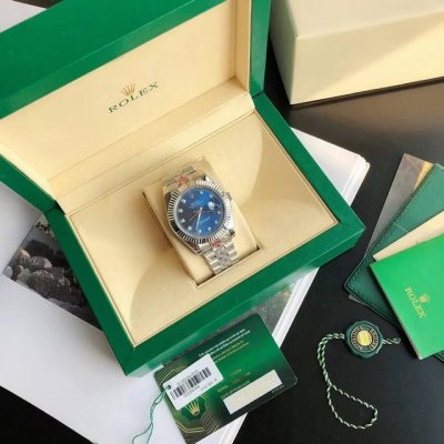 品牌 劳力士日志 Rolex 系列 日志系列经典款 年火爆腕表 机芯 搭载顶级进口机械机芯走时精准 镜面 顶级矿物质水晶镜面更耐磨 表带 316精钢材质钢带舒适