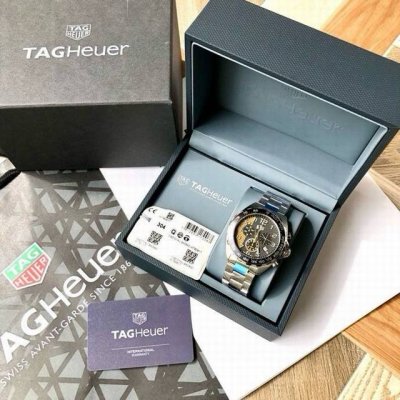 新款高颜值上线 硬货 Original Tagheuer,泰格豪雅F1系列 Indy 印第安纳波利斯500赛车联名款 石英表 专柜1万+ ~43Mm表径 蓝宝石