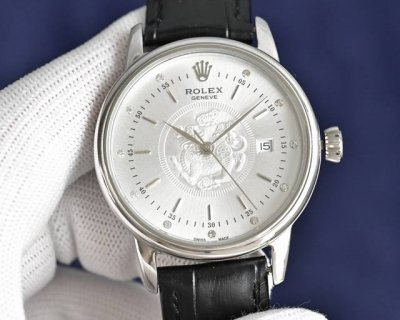 白 金 力作2025新款上市 劳力士，特邀世界顶级设计师，为每位男士精心制作。“貔貅”限量纪念版，＂貔貅”是吉瑞，招财之兽。随身佩戴有祥福，同时亦有祛邪，保平安