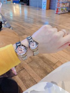 Cartieraaa质量蓝气球系列精钢表带瑞士机芯樱花粉盘33Mm28Mm上手超美大量现货、接单中.