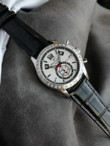 Tw Factory 墙裂推荐 重金打造经典时计 百达翡丽复杂多功能系列5905R-010重磅登场，迄今推出的首款Nautilus复杂腕表，以超复杂的工艺技术打