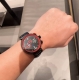 牛货 Lv Lv 路易威登特色：Logo下面有一道彩虹，有三个色随着时间改变而改变，增添了美感机芯：进口vk机心表带：高极天然橡胶精选钢材，顶级设计，帅气男士必