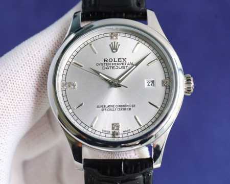 白壳 金壳 店家爆款主推 劳力士 Rolex 升级版本 男士腕表 采用独特的表盘设计 搭配五金装饰钉的3D立体感，整体效果更显高档奢华的劳力士， 初识劳力士必憧 - 点击图像关闭