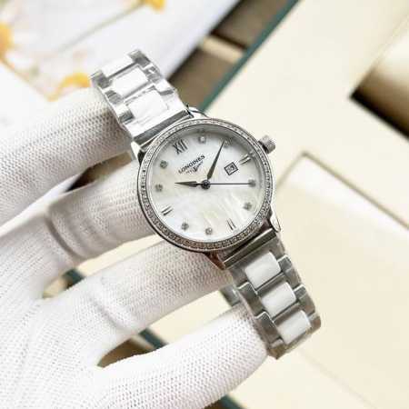 金 陶瓷20。浪琴-Longines简约大气女款 进口石英机芯 矿物质玻璃镜面 316L精钢表壳 直径28Mm厚8Mm 该款腕表备受女性喜爱，在不同的场合映耀着 - 点击图像关闭