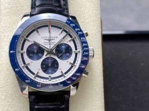 新品 浪琴 Longines-浪琴 康卡斯 悦动凭借其独特的设计，实用的功能和舒适的佩戴体验，成为了一款备受推崇的精品时计。 1字面是独特的“熊猫眼”主要有“黑