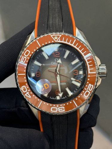 独家实拍图 Ω海马系列，全自动机械表，瑞士机芯。 Swiss Movement