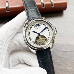 皮带 钢带 卡地亚-Cartier 精品男士腕表 全新大飞轮设计 尊贵大气 绅士风范 卓越品质 热卖全城 采用全自动机械机芯 顶级316精钢表壳 进口小牛皮表带