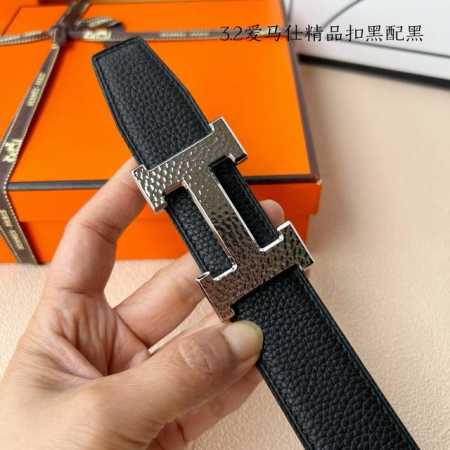 特 爱马仕 双面进口小牛皮，搭配精品扣，宽度3.2Cm，时尚大方，百搭单品。 - 点击图像关闭