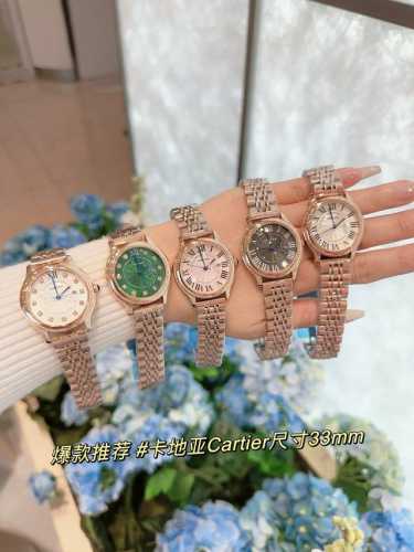 玫瑰金 钻面 罗马面实心钢带 卡地亚-Cartier 蓝气球系列 三针石英腕表 头层小牛漆皮表带 蝴蝶扣钢带. 圈口镶嵌斯华洛钻石 尽显奢华腕表 尺寸:33Mm