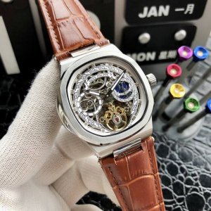 统一价： 品牌：百达翡丽----鹦鹉螺尊贵高端男表 ！奢华大气类型，精品顶级男士腕表，顶级镂空机械机芯 稳定 顶级316精钢 耐用 矿物质超强镜面玻璃 高清，耐