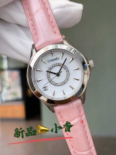 白 金 香奈儿－Chanel女神必备石英腕表 进口石英-3针机芯蓝宝石玻璃镜面316精钢镶钻表壳精钢结合陶瓷表带直径30Mm 厚度10Mm