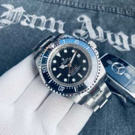 钢胶同价， 白壳 金黑+20 品牌: 劳力士sea-Dweller鬼王 介绍: 副本的精华并行代购版鬼王sea 表壳 为精钢 达到与正品一致 圈口: 原装工艺陶 - 点击图像关闭