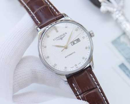 白壳 ，金壳 ，钢带20 品牌：浪琴-Longines 类型：男士腕表 壳套：顶级版316精钢l 表带：进口小牛皮表带 316L精钢表带 机芯：全自动机械机芯 - 点击图像关闭