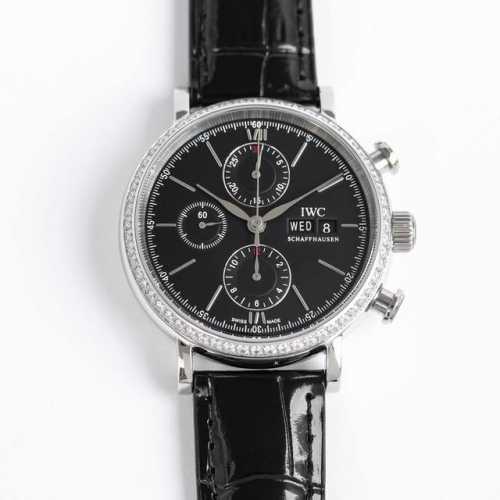 Sj出品 白钻 金钻 Tw倾情演绎 Iwc 万国 波涛菲诺计时腕表 Rb2 腕表尺寸42Mmx13.5Mm 完美同步正品 表壳以精钢材质打造 通过细致的抛光打磨