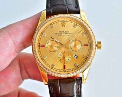 白壳 ，金壳 Vips厂 私人奢侈定制顶级配置钻 ， 选光圈或钻圈 新品劳力士Rolex 打造市场狠货！劳力士Rolex 从来没有改变世界，而是把它留给戴它的人