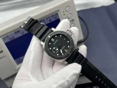 Vs Factory2025墙裂推荐 最新版本 Vs沛纳海Pam683腕表！ 1直径42Mm，亚洲手腕标准尺寸。 2找Pam682、Pam684的，还有那些中了