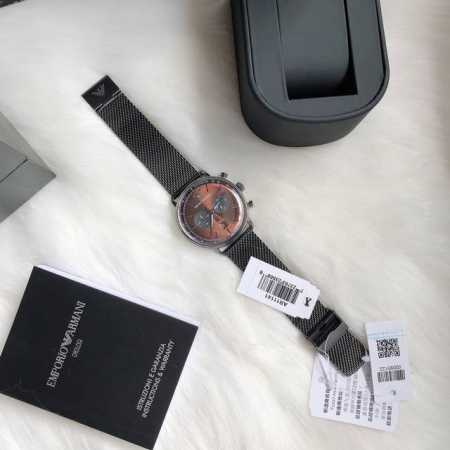 原装阿玛尼 Armani 148000 官网型号：AR11141 表壳：316L精钢 表镜：强化矿物质玻璃 表带：精钢编制网带 表扣：暗扣 尺寸：43mm*11 - 点击图像关闭