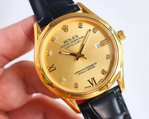 白壳 金壳 钻50 TW：最新款上市，劳力士日志系列推出，做工精细，品质优越！ 采用8215全自动进口机芯，走时精准，表圈采用钨钢材质打造的完美棱角形圈口，表壳