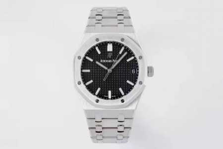 爱彼-Audemars Piguet 皇家橡树系列 臻贵卓绝 睿智之作 腕美风范类型 进口全自动机械机芯 316L精钢表壳 316L精钢打造拼接表带贴合手腕 表 - 点击图像关闭