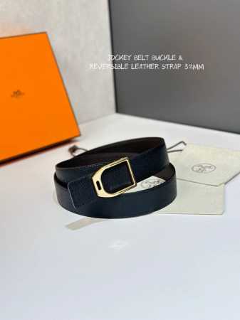特 Jockey Belt Buckle & Reversible Leather Strap 32Mm - 点击图像关闭