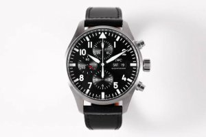 Zf经典臻品升级V2版驰骋高空 分秒必 真 Zf出品Iwc3777飞行员计时系列 机芯同步原装 表针尾部微微弯曲 双面防眩晕蓝色镀膜 成就此非凡经典 成熟做工