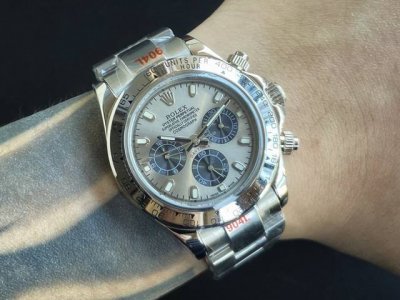 劳力士Rolex宇宙计型迪通拿116508腕表国产2813机 矿物质超强玻璃 904精钢橡胶表带 佩戴舒适 直径40Mm 颜色更突出 光泽更明亮 实物拍摄