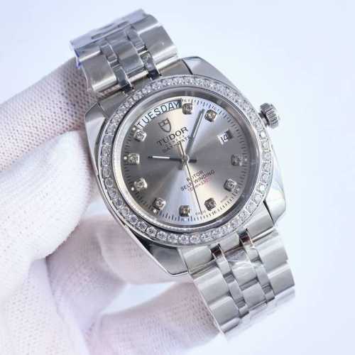 Sj出品 帝舵 Tudor R1 经典系列m23013-0022传承经典！正方形尺寸！更贴手！大器晚成！。 ［上市时间］ 2024年。 ［品质］Aaa级原板复刻