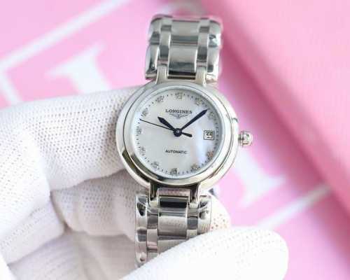 统一 钻100 Longines、浪琴心月系列机械女款 1:1的外观28毫米尺寸.搭配精磨2671全自动机芯.表壳精选精钢材质.表圈独特设计玲珑有致.搭配五链环