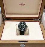 海马系列300米潜水表 自动机械机芯 至臻天文台表 日期显示 男表 瑞表 42Mm 绿色表盘 陶瓷精钢表壳 橡胶表带