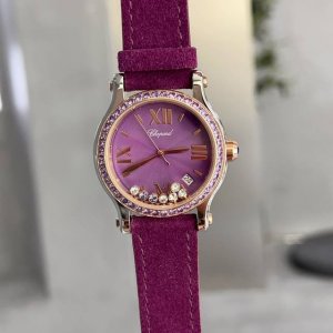 光圈 带钻 行走的紫色魅影，绝绝紫快乐钻happy Diamonds 娇贵的紫色、常常让人联想到浪漫作为萧邦最门热最畅销的系列一以直细腻的手法诠释萧邦志标性灵动