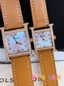 Hermes 爱马仕 Heure H经典款钢带系列超A级贝母表盘 极简极美 316L精钢表壳表带 直径中号26Mm小号21Mm 原金机芯 质感极佳 上手效果时尚