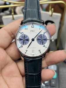 万国葡萄牙七日链“熊猫眼” 42Mm机械自动 葡七 葡7