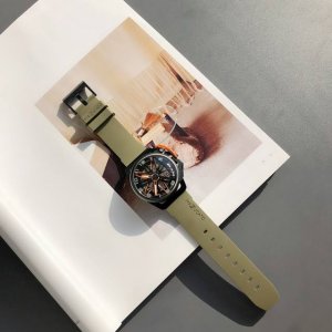 正品，Mazzucato 魔舵 Rim Gt赛车系列新品，重塑一款经过重新设计的潜水表。Mazzucato是来自意大利的品牌，腕表设计从工业机械工程中获取灵感，