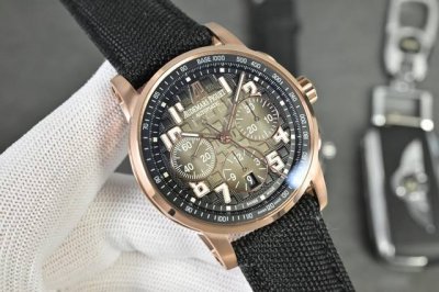 白 -金 Ap皇家橡树26048离岸型41爱计时机械腕表 1.壳套按照原装开模多道工序顶级处理 2.一体字面立体工整的盘面“饼干纹理”和原装一模一样 3:316