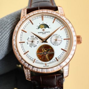 白 金+20 最新出品 江丹诗顿-Vacheron Constanti。阁工楼匠独一无二版 再火创爆奇迹。经典之作升级版！ ①搭配多功能月相陀飞轮机械机芯。功能