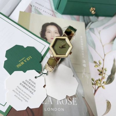 新品！！Lola Rose罗拉玫瑰蜂巢系列小众轻奢高级女表！ 此款手表融合经典的Art Deco风格，双宝石表盘，结合闪耀的金色表带！六边形，高精度切割玛瑙与金