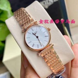 原盒:50 带保卡 超薄4Mm～浪琴嘉岚系列-优雅奢华女士石英腕表，～24Mm表径，浪琴嘉岚体现了以飞翼沙漏标志而闻名于世的浪琴品牌最古老的制造美学，独特设计的