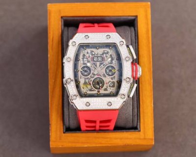 Richard Mille Rm11-03全新工艺时尚更前卫镂空设计最新特别款 精品男士腕表 尊贵大气～绅士风范，高端矿物质防刮镜面玻璃，配置316L精钢表壳，