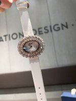彩石跟玫瑰金+20 伯爵-piaget 全新高级珠宝系列 18K白金.玫瑰金 镶饰两圈马眼型切割美钻一圈22颗 约3.84克拉 共44颗高级珠宝制作的一大挑战